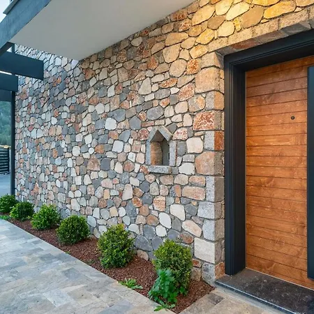 Greenblue - Unique In Nature With A Pool Βίλα Φετιγιέ