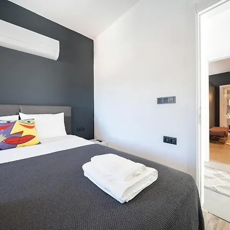 Greenblue - Unique In Nature With A Pool 빌라