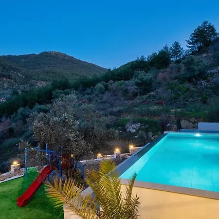 Greenblue - Unique In Nature With A Pool 빌라 *