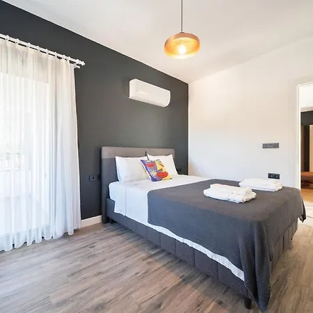 빌라 Greenblue - Unique In Nature With A Pool